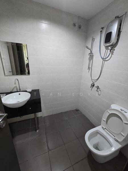 Untuk Disewa - 3-storey Terraced House at Perdana Residence 2