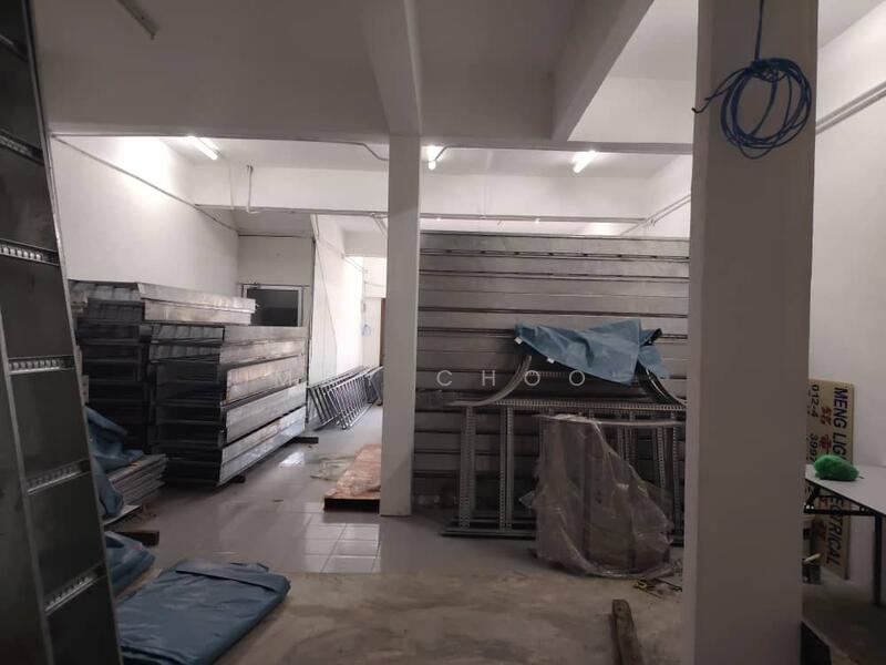 For Rent - Ground floor shoplot@padang lallang@desa damai