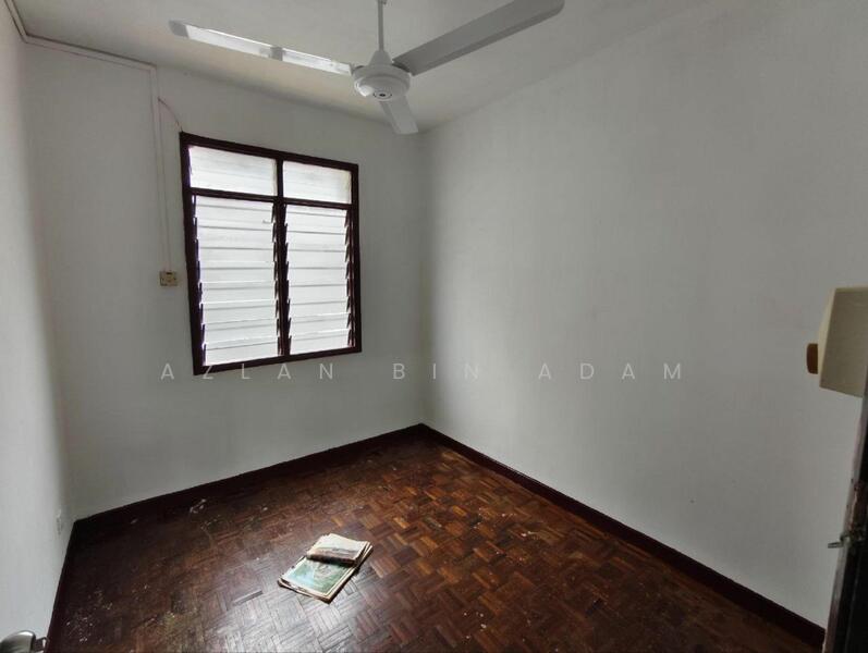 Untuk Dijual - Subang Perdana Goodyear Court 1
