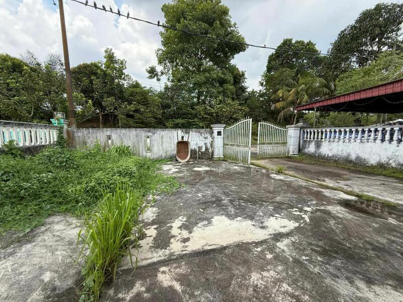 Untuk Dijual - Jalan Nilam, Taman Kasih, Ulu Tiram