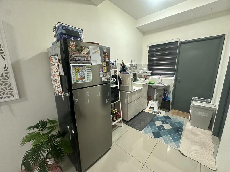 Untuk Disewa - Kita Mekar (Double Storey Terrace House)