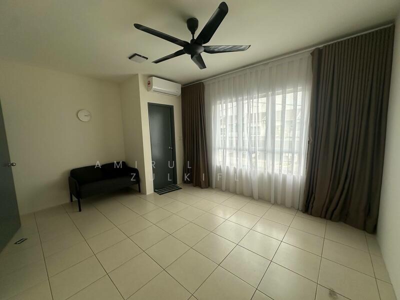Untuk Disewa - Kita Mekar (Double Storey Terrace House)