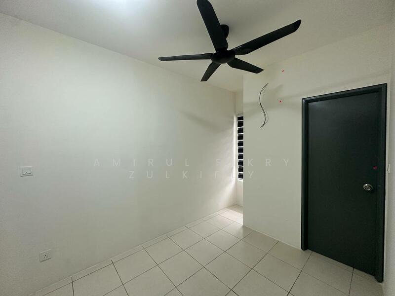 Untuk Disewa - Kita Mekar (Double Storey Terrace House)