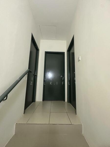 Untuk Disewa - Kita Mekar (Double Storey Terrace House)