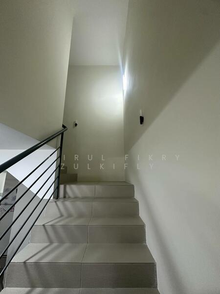 Untuk Disewa - Kita Mekar (Double Storey Terrace House)