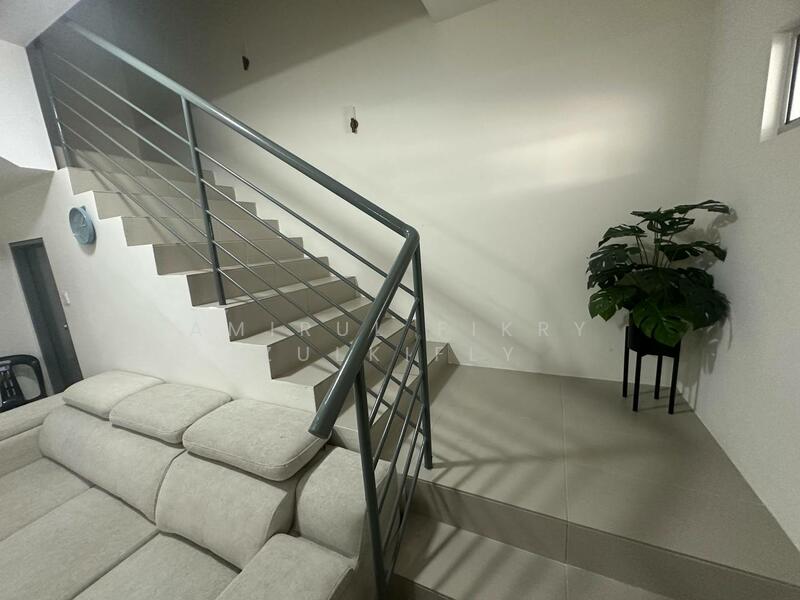 Untuk Disewa - Kita Mekar (Double Storey Terrace House)