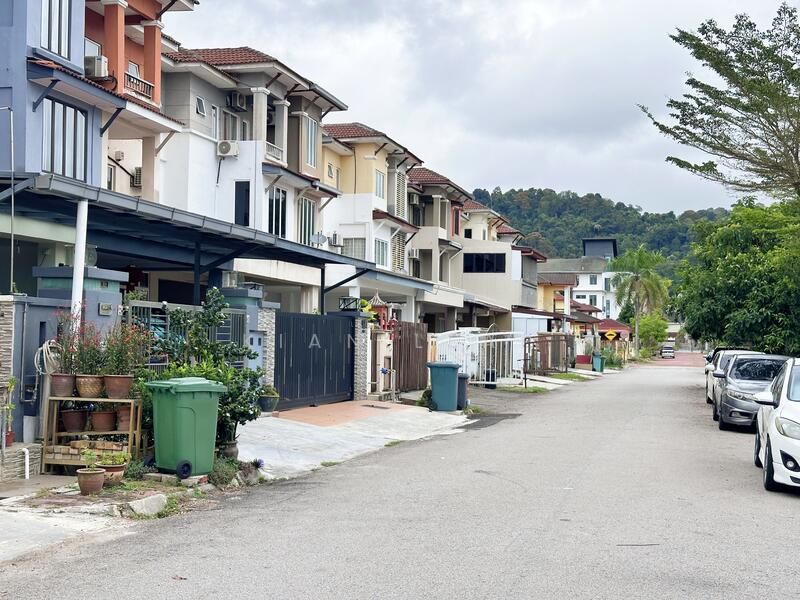 For Sale - Bandar Sungai Long Cheras Taman Ikhlas