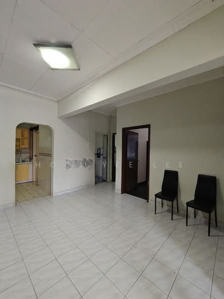 Kondominium untuk Dijual di Skudai Villa - Hooi Yee Lee - Living Room - PropertyGuru.com.my