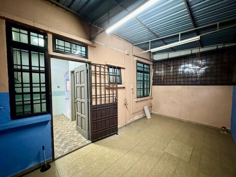Untuk Disewa - BUKIT INDAH BANDAR NUSAJAYA