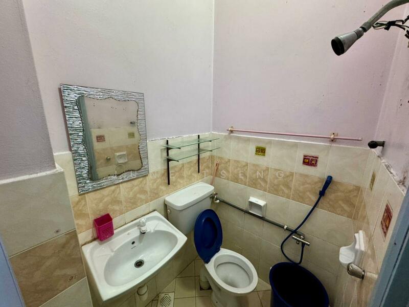 Untuk Disewa - BUKIT INDAH BANDAR NUSAJAYA