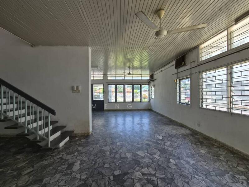 Untuk Disewa - Jalan Air Itam