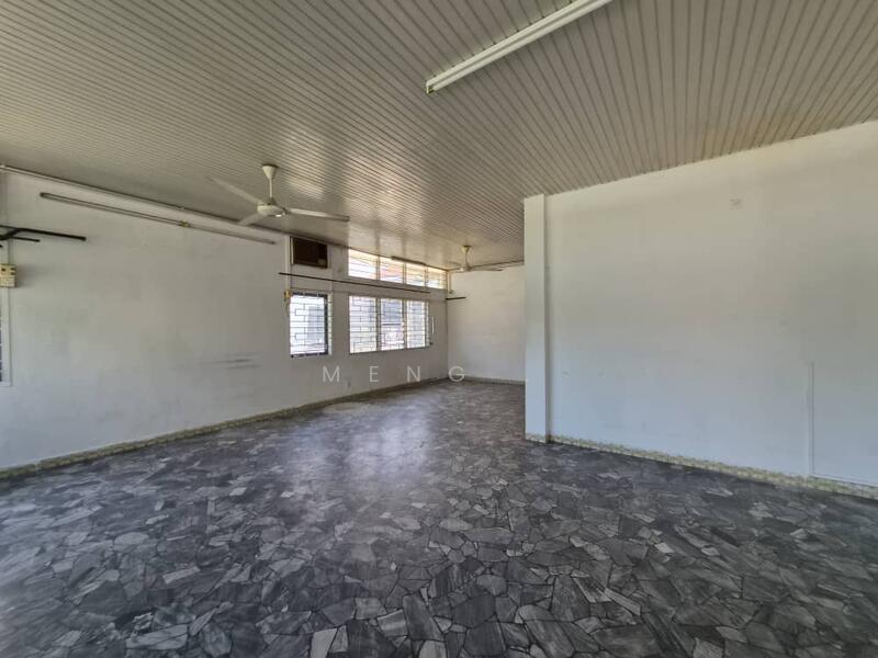 Untuk Disewa - Jalan Air Itam