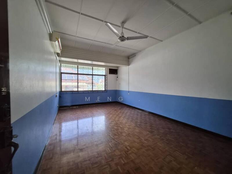 Untuk Disewa - Jalan Air Itam