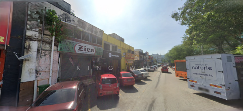 For Rent - taman melawati jalan bandar 3 . ground floo shop