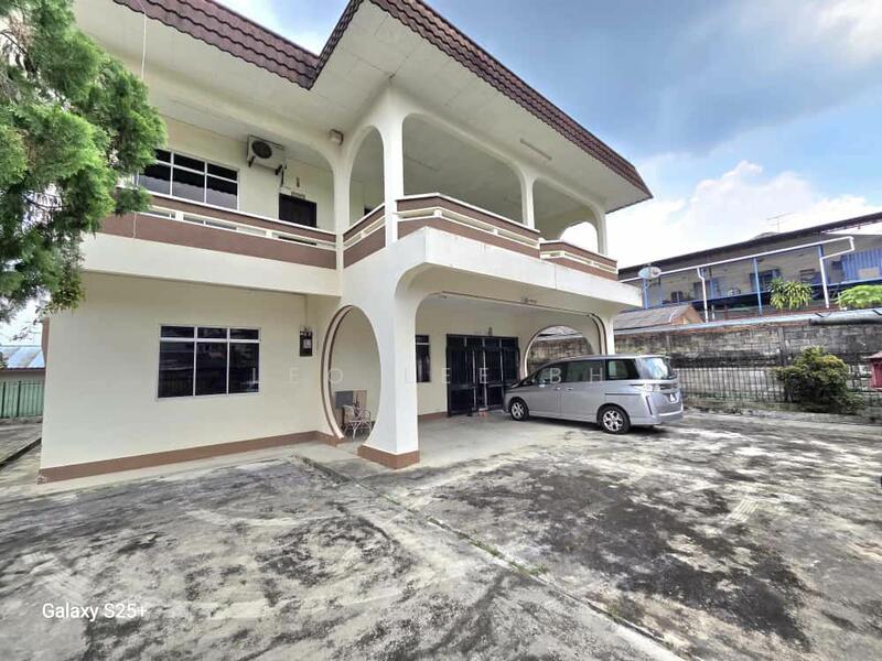 For Sale - Jalan Nilam, Ulu Tiram