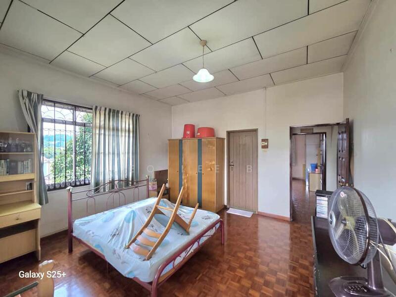 For Sale - Jalan Nilam, Ulu Tiram