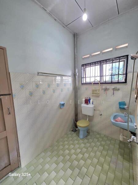 For Sale - Jalan Nilam, Ulu Tiram