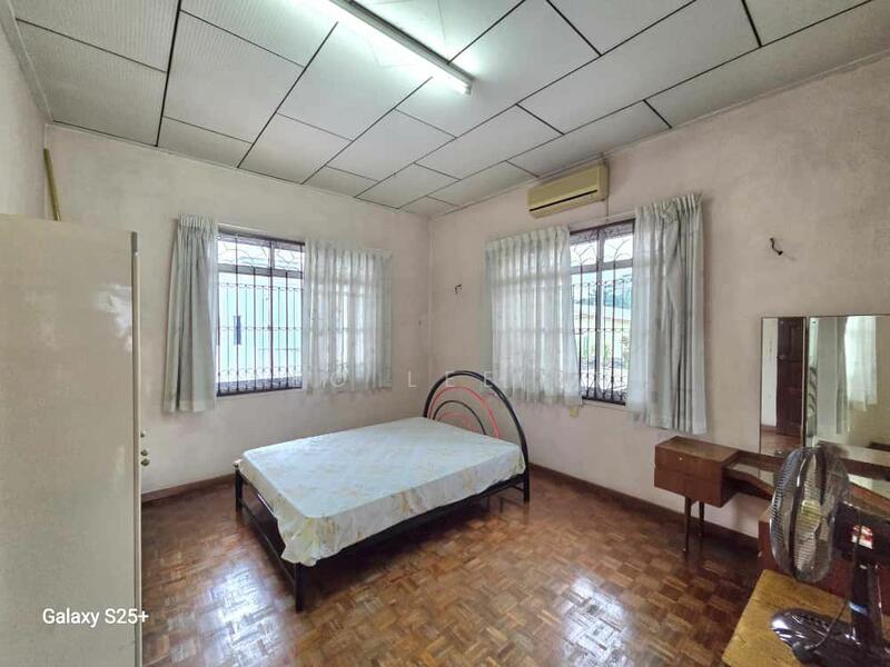 For Sale - Jalan Nilam, Ulu Tiram