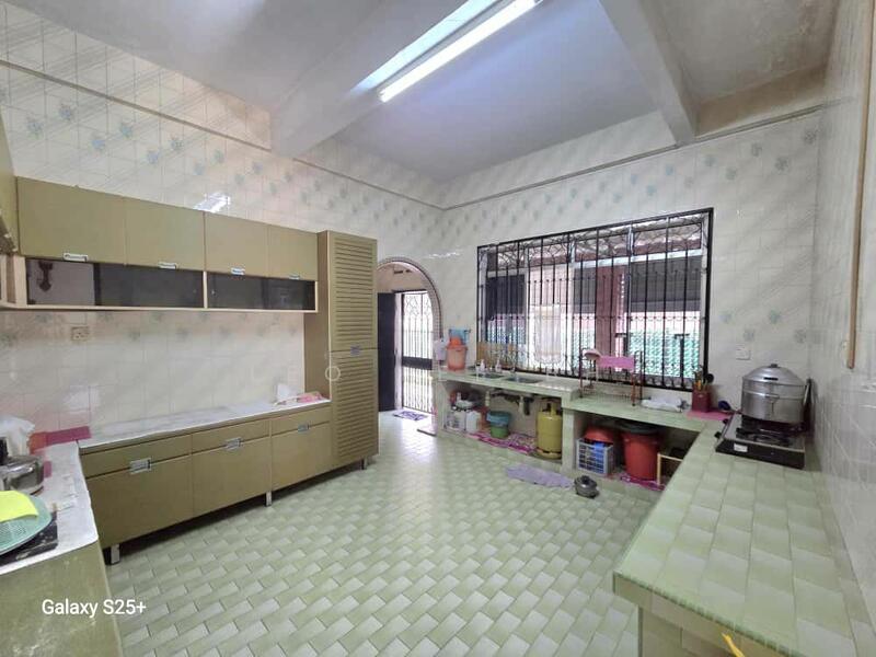 For Sale - Jalan Nilam, Ulu Tiram