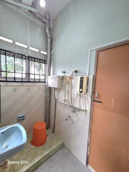 For Sale - Jalan Nilam, Ulu Tiram