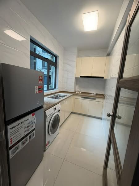 Apartment for Rent at Starview Bay @ Forest City - John Lee - Kitchen - PropertyGuru.com.my