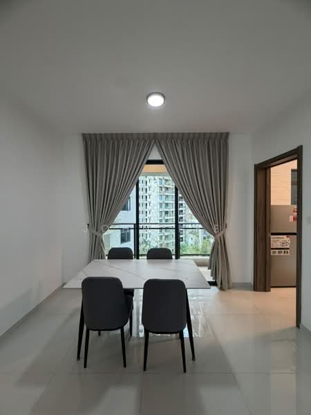 Apartment for Rent at Starview Bay @ Forest City - John Lee - Dining Room - PropertyGuru.com.my