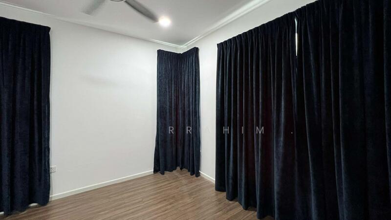 For Rent - End Lot 2 Storey Terrace Serenia Ariya