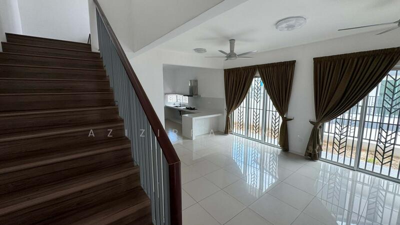 For Rent - End Lot 2 Storey Terrace Serenia Ariya