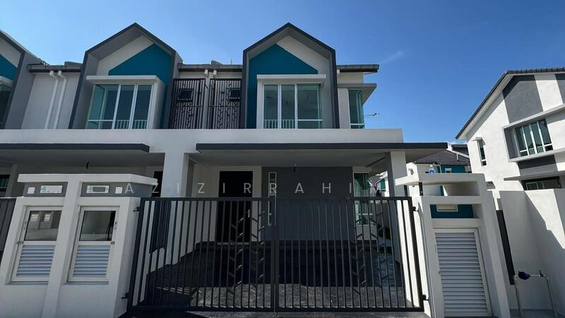 For Rent - End Lot 2 Storey Terrace Serenia Ariya