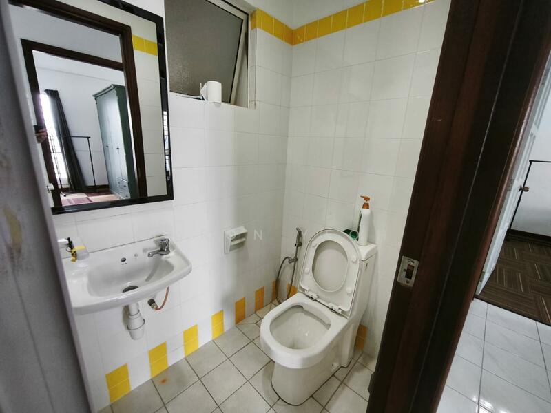 For Rent - Segar Courts