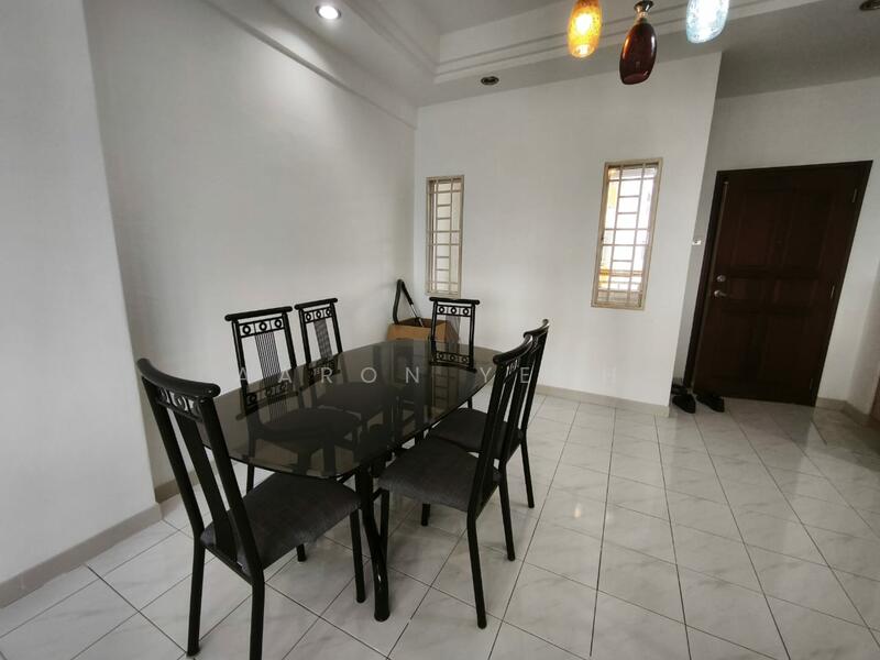 For Rent - Segar Courts