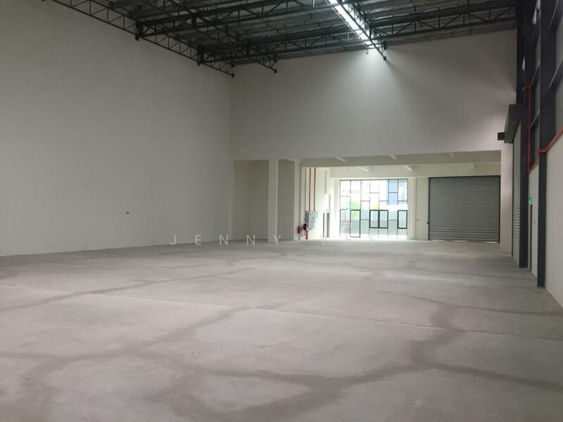 For Sale - Kota Puteri 3 Storey Semi-D Factory
