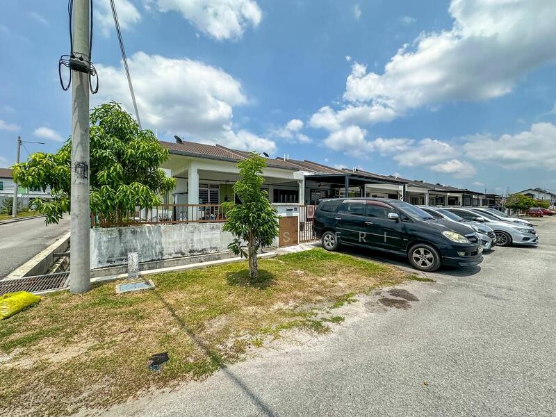 Untuk Dijual - 1-storey Terraced House at Bandar Baru Salak Tinggi