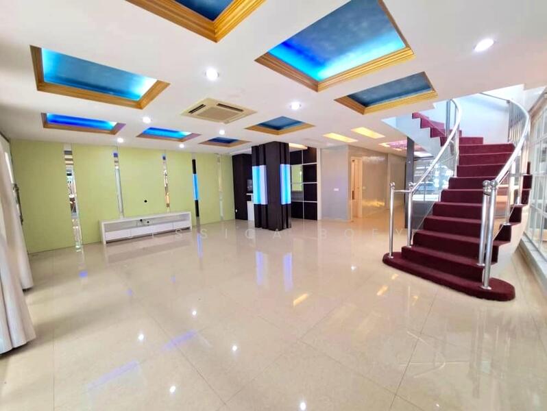 For Sale - Taman Sutera Utama