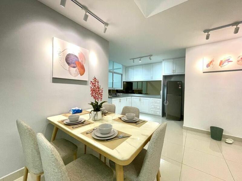 For Rent - Skyridge Garden
