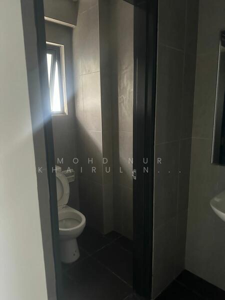 For Rent - Edusentral Commercial Centre Setia Alam