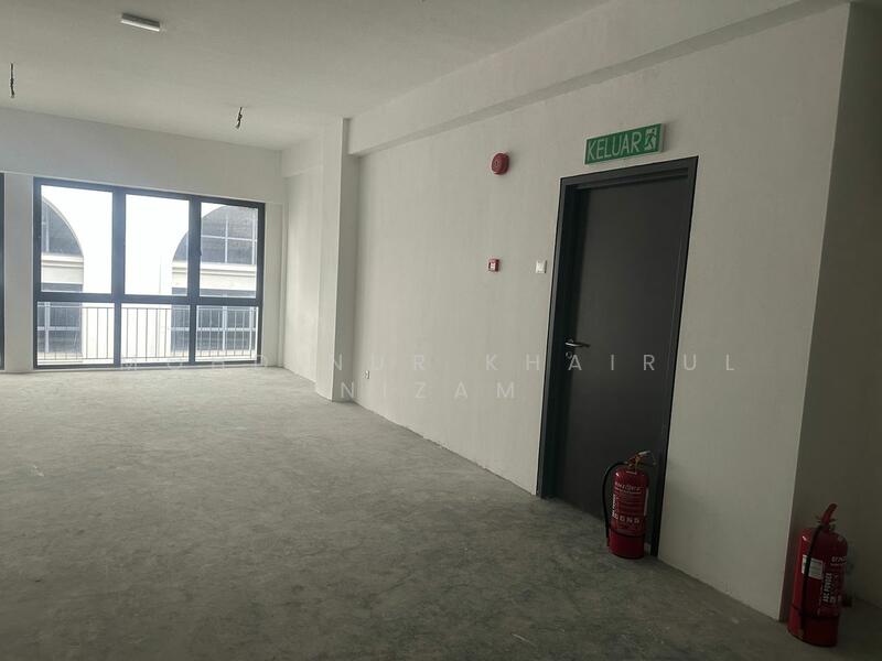 For Rent - Edusentral Commercial Centre Setia Alam