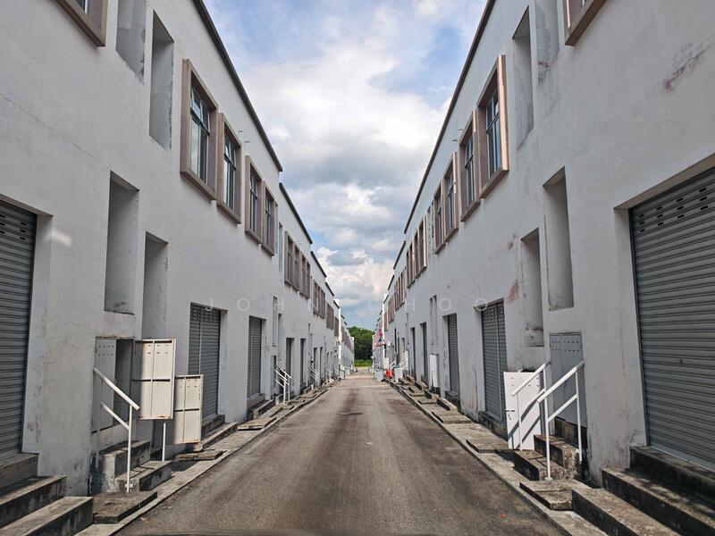 Untuk Dijual - Bandar Layangkasa @ Pasir Gudang Double Storey Shoplot For Sale