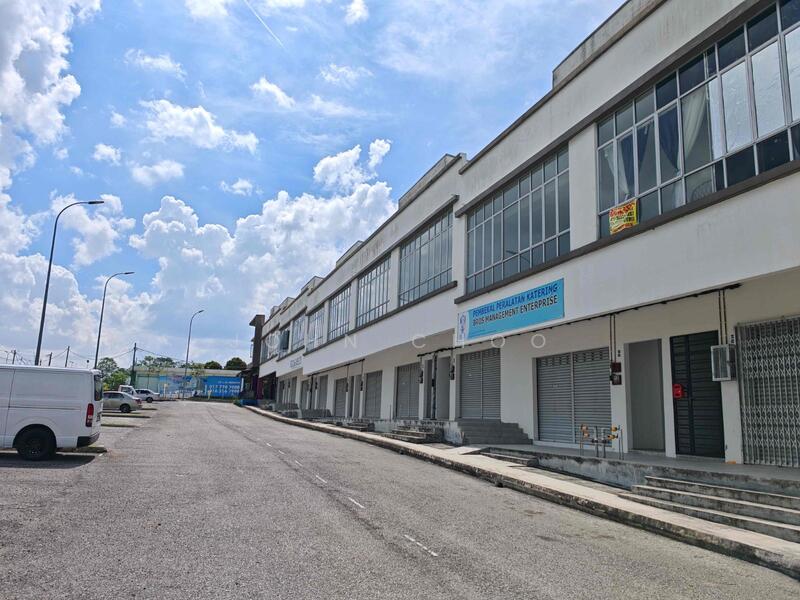 Untuk Dijual - Bandar Layangkasa @ Pasir Gudang Double Storey Shoplot For Sale
