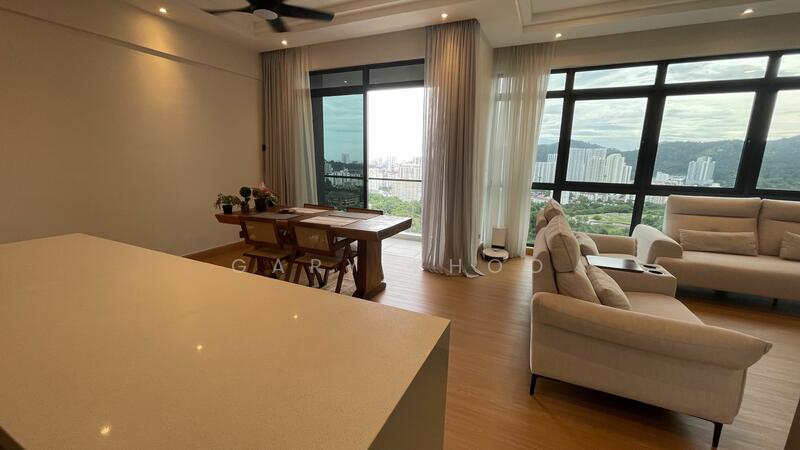 For Sale - Trehaus Condo Villa