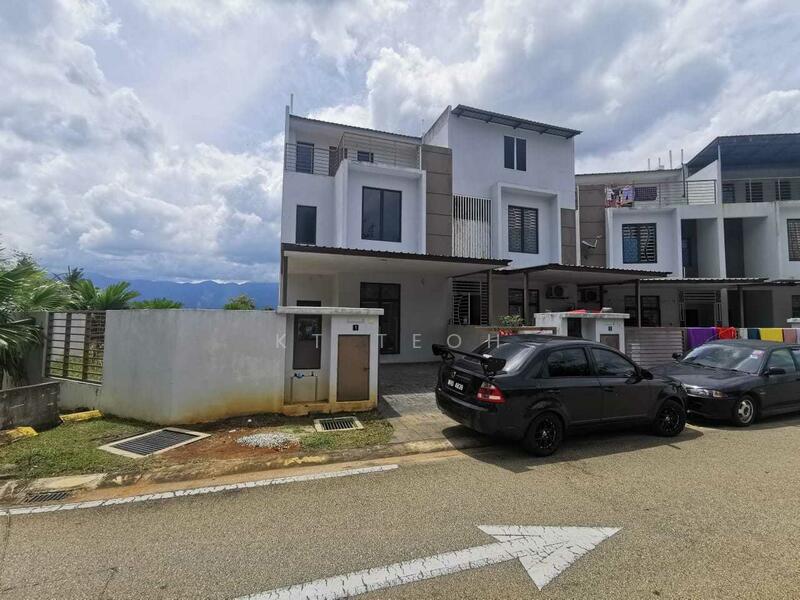 Untuk Dijual - Below Market Value; 3 Sty Mid Terrace @ Taman Bayan, Batang Kali