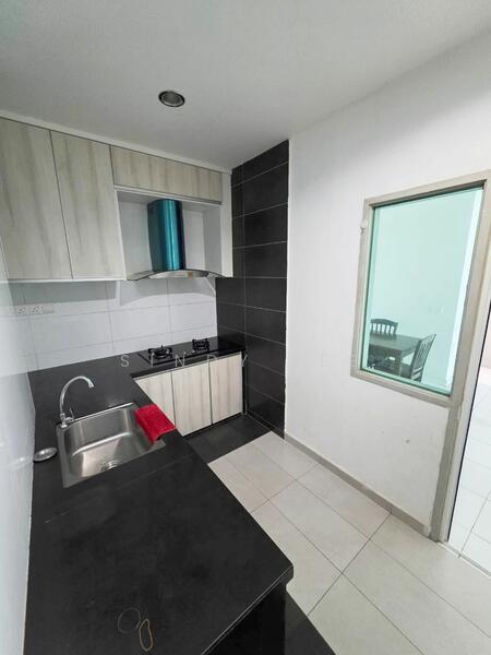 Untuk Disewa - The Golden Triangle Condominium