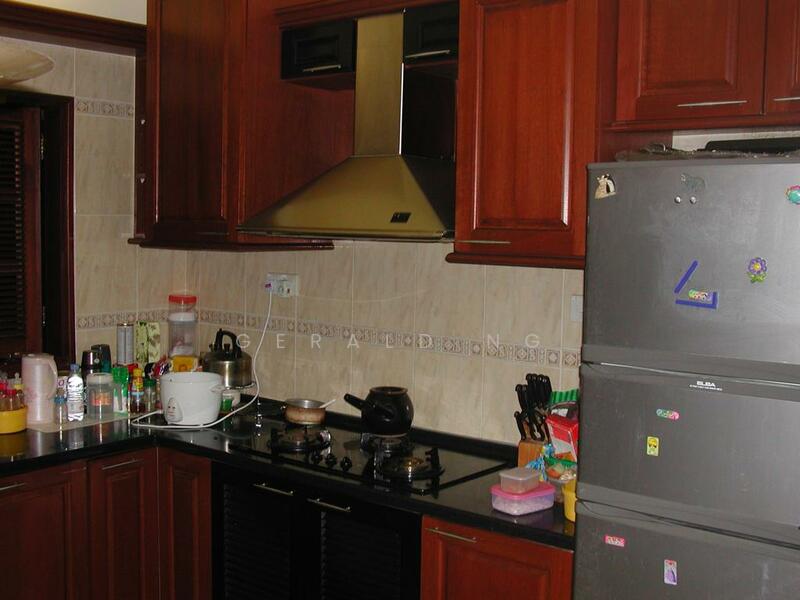 Untuk Dijual - Ss1 Kampung Tunku 2sty Bungalow Built: 7000sf Petaling Jaya Seksyen 1