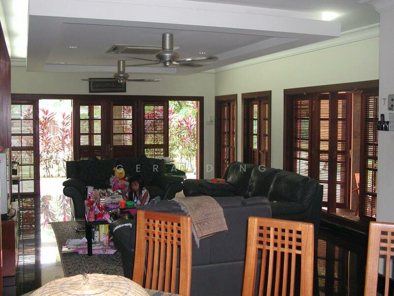 Untuk Dijual - Ss1 Kampung Tunku 2sty Bungalow Built: 7000sf Petaling Jaya Seksyen 1