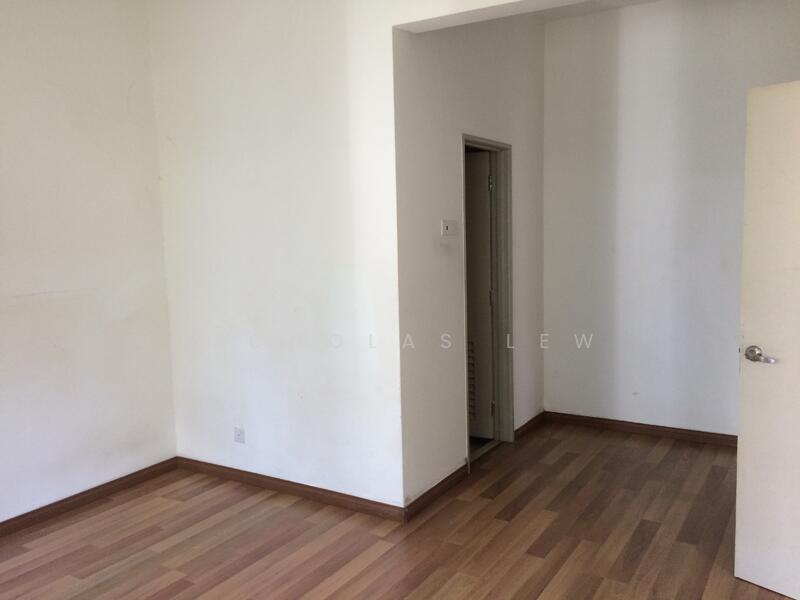 Untuk Dijual - Taman Bukit Serdang Seksyen 5