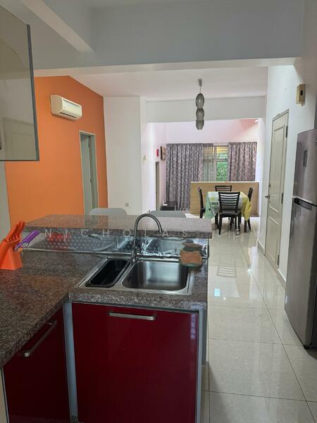 For Rent - Taman Bukit Serdang Seksyen 5