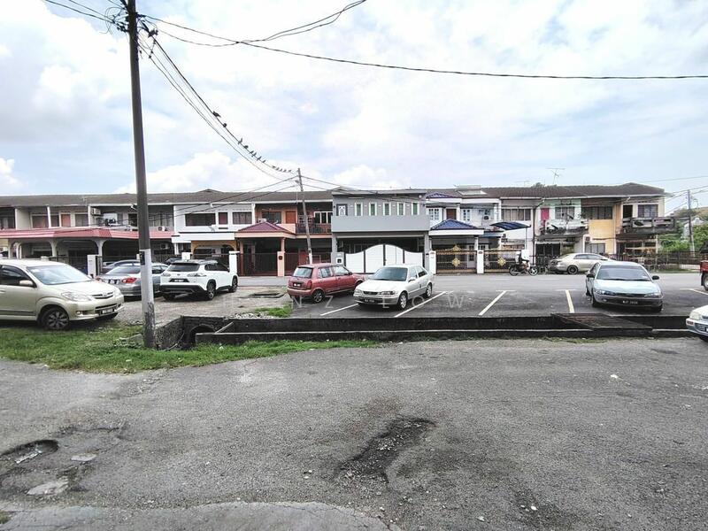 For Sale - (Freehold + Endlot) Lorong Berembang @ Perabuhan Selatan, pork Klang Shoplot for sale