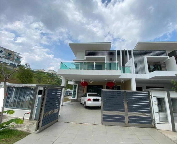 Untuk Dijual - 2-storey Terrace House at Forest Heights