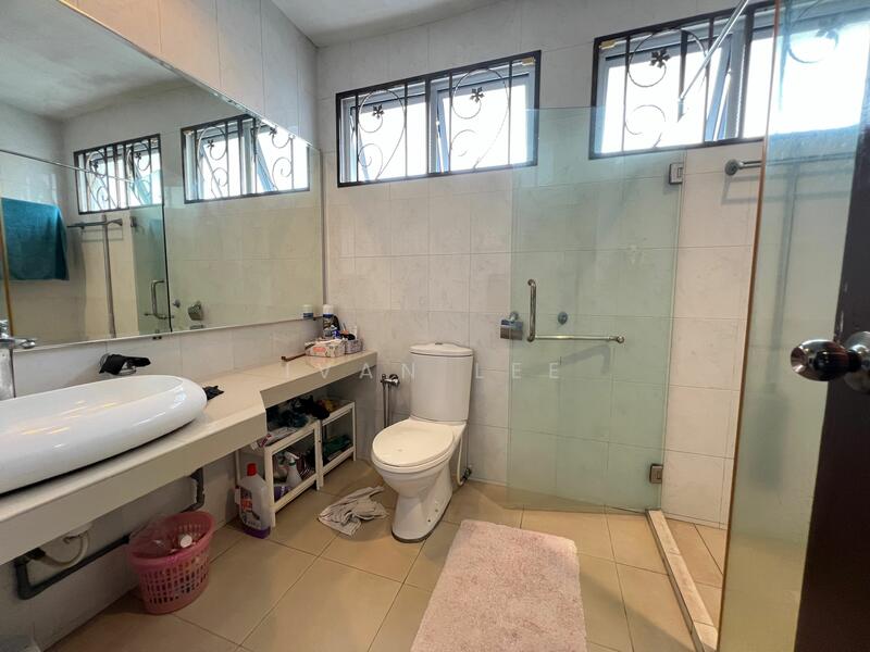 For Sale - 2.5-storey Terraced House at Taman Dagang Permai