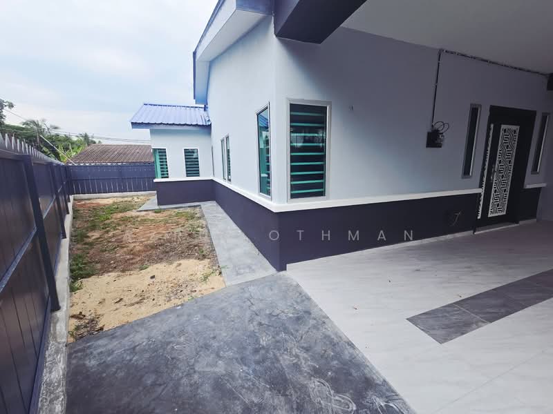 Rumah Teres 1 Tingkat untuk Dijual di Taman Bukit Mutiara (Seremban) - Azrul Othman - PropertyGuru.com.my